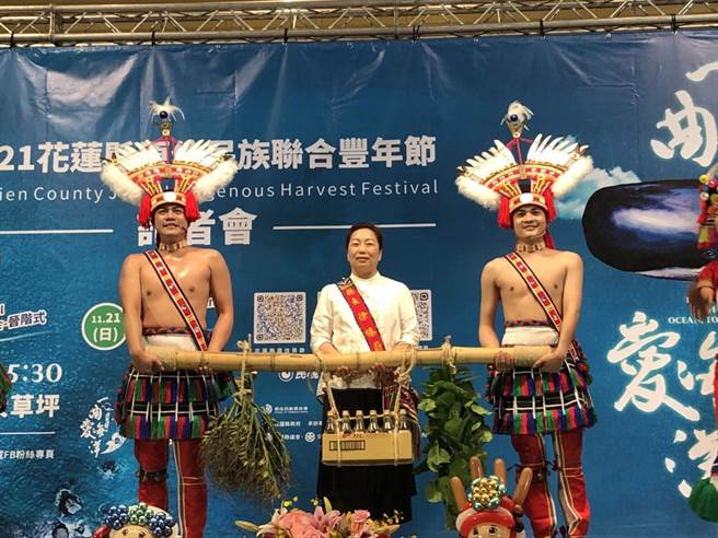 花莲原住民联合丰年节11 19登场千人共舞 一曲爱海洋 数据新闻
