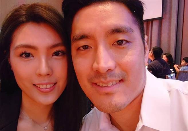 理科太太和老公John宣布离婚。(图/翻摄自理科先生John IG)