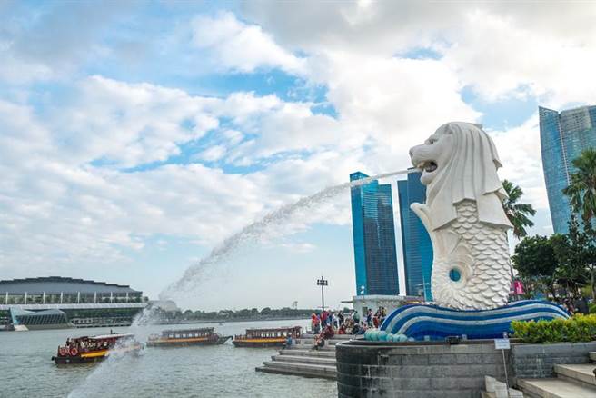 雄獅旅遊參加2021 ITF台北國際旅展，「新加坡聖淘沙環球影城4日」旅展優惠價44900元起。圖/雄獅旅遊
