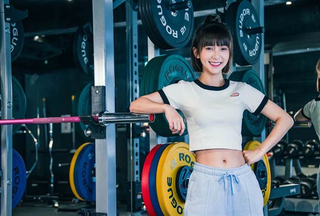 溫妮最近宣傳新歌卻臨時爽約通告，緊急道歉滅火。（圖／中時資料照）