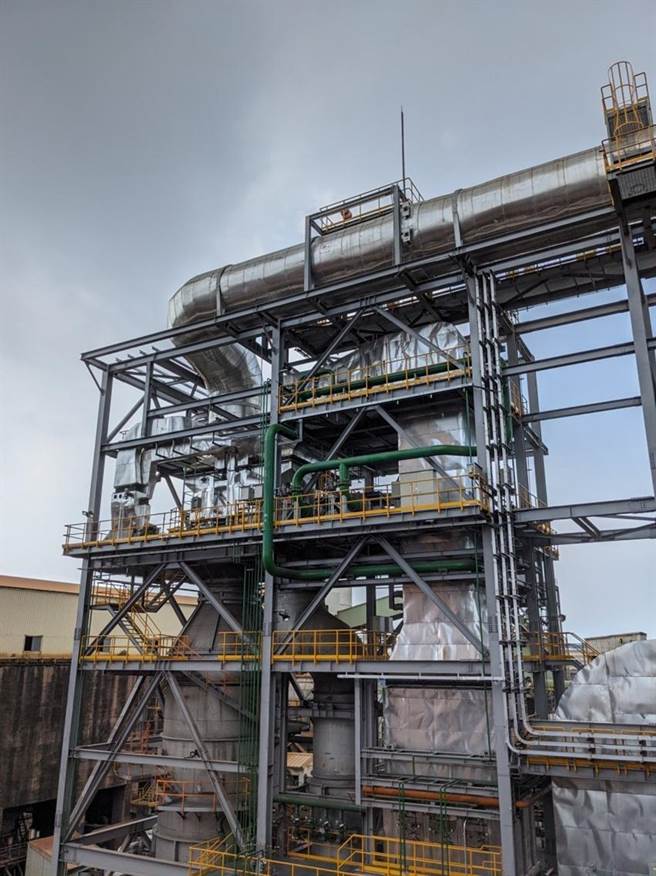 （中鋼一號燒結工場煙氣脫硫設備。圖／中鋼提供）