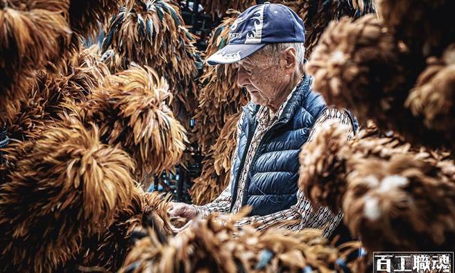 朱亚君》活着，是掌上的茧、脸上的斑与眼里的沧桑
。(图/爱传媒提供)
