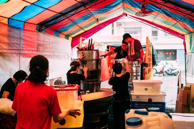 「高雄大王」-金叶摸油汤（高雄设计节提供）