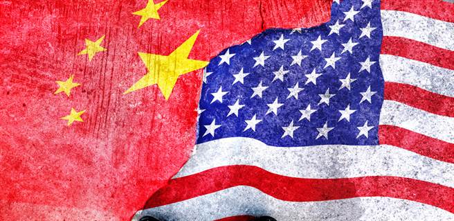 孟格：大陆应对经济过热，比美国更有一套。（图／达志影像）