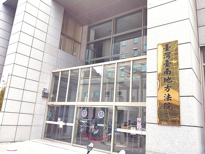 黄姓女子酒后驾车被台南地检署依肇事逃逸罪起诉，但台南地院判处无罪。（本报资料照片）