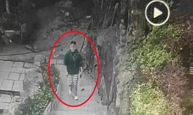 女子本月1日清晨外出跑步后失踪、再无音讯，她的父亲事后报警表示，当天早上7点多致电时，她还在电话中说「今天跑得有点累，能不能来接我」。（翻摄自微博）