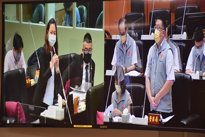 县议 员陈品安希望县警局重建苑里分驻所。（谢明俊摄）