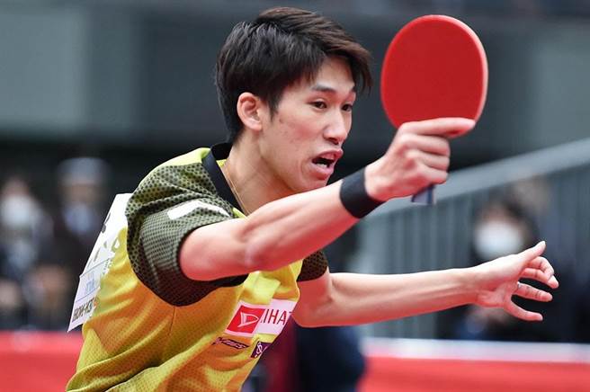 日本桌球名將吉村真晴先因為確診新冠無法參加世錦賽選拔，日前又因為上節目跌斷兩根肋骨，真是雪上加霜 。(取自吉村真晴臉書)