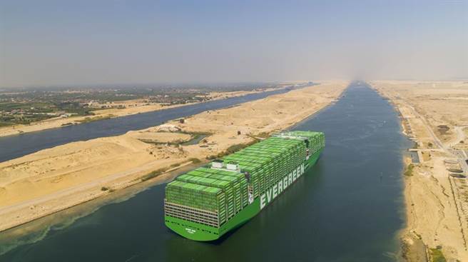 長榮2.4萬TEU船在歐洲線所向無敵。（圖／長榮提供）
