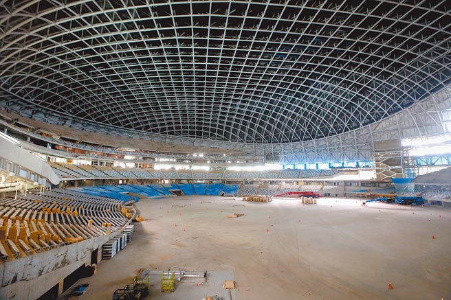 台北大巨蛋准备重新议约，市长柯文哲4日坦言任内应该无法启用打棒球。（本报资料照片）