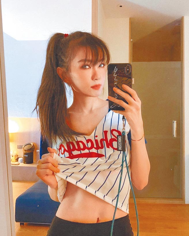 谢金燕将缺席今年跨年晚会，正忙筹备新作品。（摘自IG）