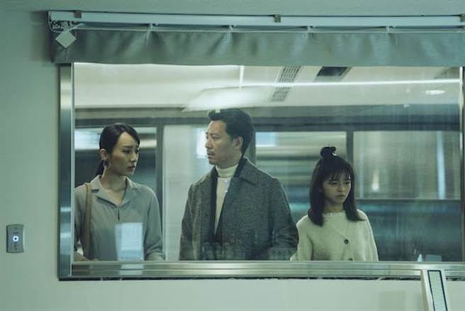 林子熙（左起）、尹昭德、陈姸霏演出影集《2049》。（瀚草影视提供）