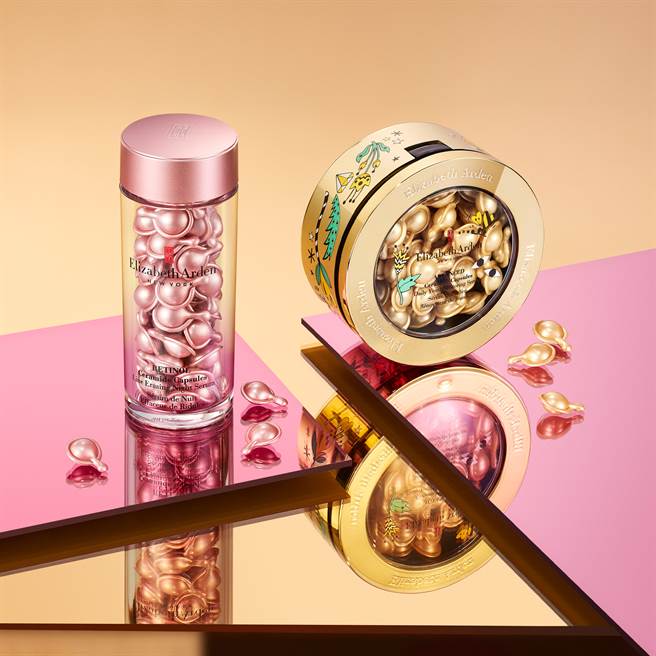 推薦白天使用右側的超進化黃金導航膠囊，晚上使用左側的玫瑰金抗痕膠囊。（圖／品牌提供）