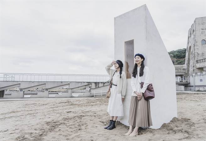 基隆和平岛公园推出「掀风潮」系列活动，活动透过4大亮点装置、3场特色展览加上5周的体验互动，从6日至12月5日为期1个月的时间。（和平岛公园提供／张颖齐基隆传真）