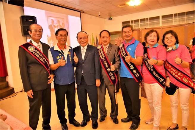 台灣區南投縣同鄉會聯合總會6日在埔里鎮舉行一年一度的鳳還巢返鄉活動。（南投縣府提供／盧金足南投傳真）