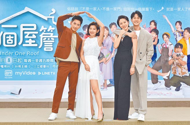 周孝安（左）昨和米可白為新戲造勢。（台視提供）