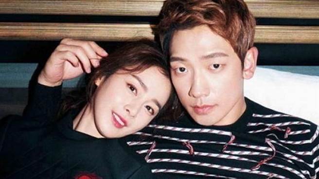 近日有网友出门时巧遇野生Rain与金泰希，并拍下他们私下的真实互动。（图／BAZAAR）