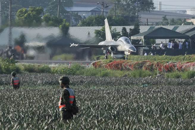 图为9月的「汉光37号」实兵演练画面。（资料照／黄子明摄）