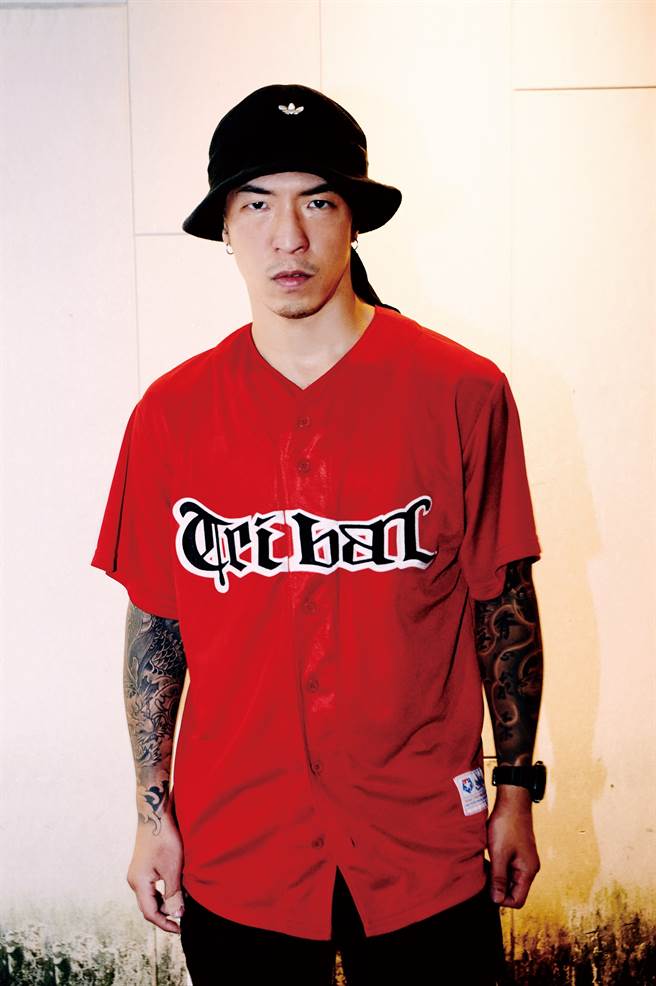 陈柏均，HRC 舞蹈工作室与舞团创办人，曾拿下2016 年「B.I.S 世界街舞大赛」冠军，现为世界舞蹈总会顾问之一。（摄影／陈冠凯）