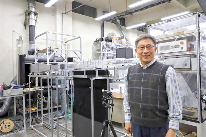 台科大教授黄荣芳获科技部杰出特约研究员奖。（台科大提供／林志成台北传真）