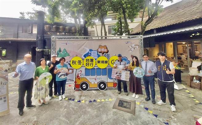 台灣好行東埔線，串連沿線商家推出各種優惠。（南投縣觀光處提供／廖志晃南投傳真）