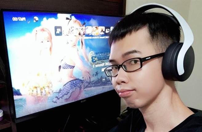 鄧佳華將進軍AV界，不過多數名人並不看好。（影片／鄧佳華臉書）