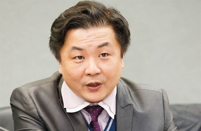 呂秋遠呼籲立法委員盡快通過跟蹤騷擾防治法。（圖／中時資料照片）
