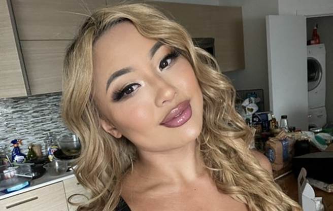 美國辣模思奎爾茨自爆性經驗人數。（圖／推特@ Kazumi Squirts）