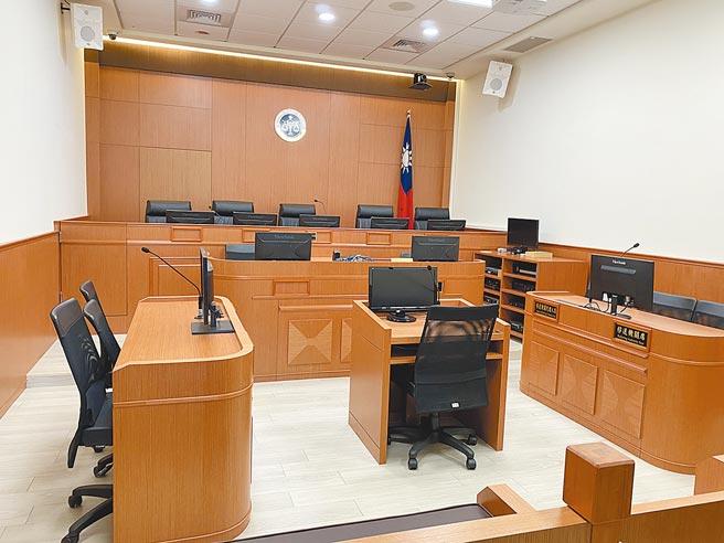 惩戒法院职务法庭判检察官顏汝羽罚俸10个月。(本报资料照片)