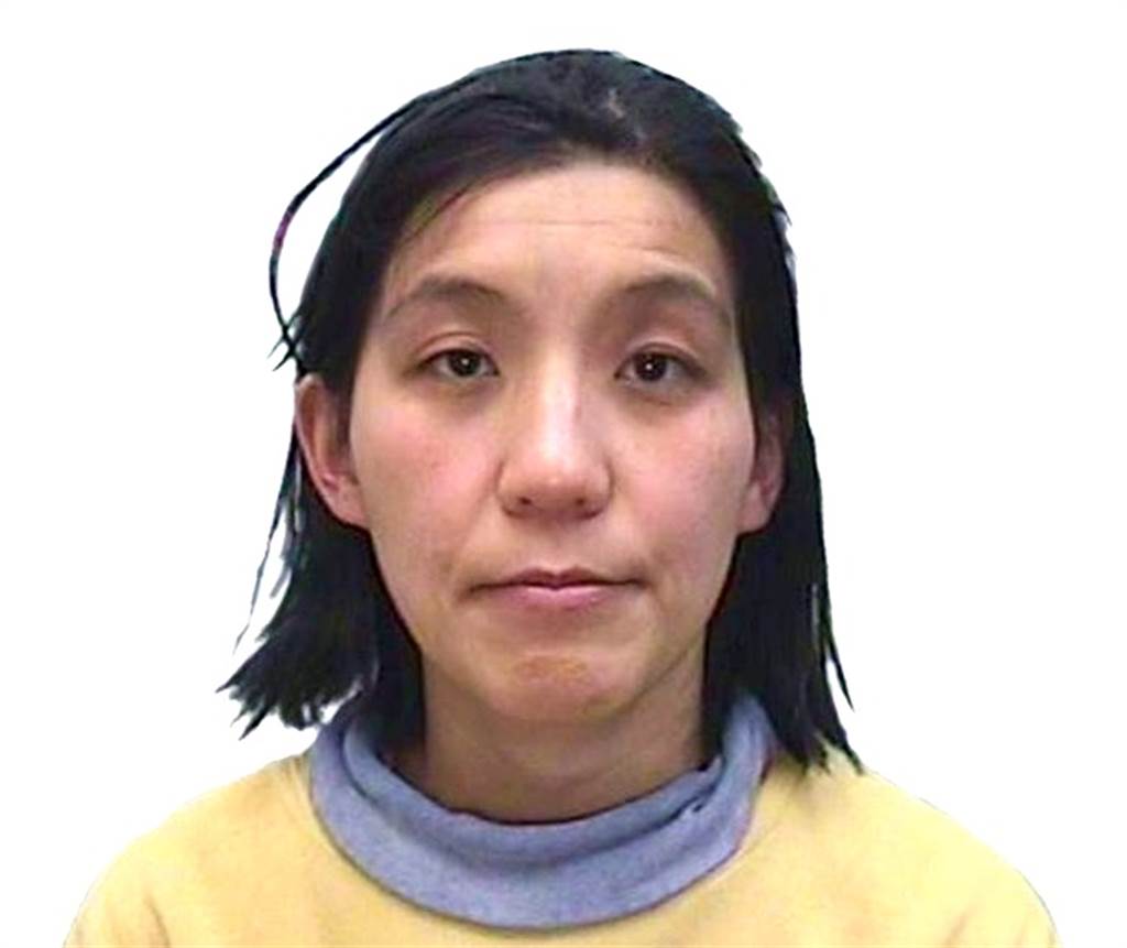 49岁日本艺术家安竹丽奈（Rina Yasutake）2018年被发现陈尸英国自宅，发现时遗体已经木乃伊化，与她同住的3名家人不仅没有报警，还相伴遗体达6周。（图／撷取自北约克郡警察局官方推特）(photo:ChinaTimes)
