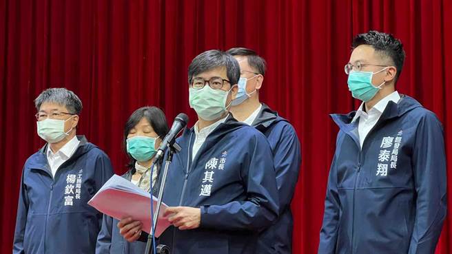 高雄市长陈其迈今说明台积电到高雄投资事宜。（柯宗纬摄）