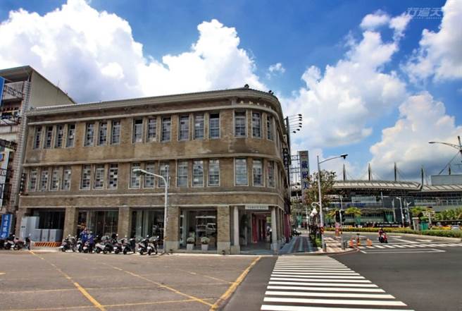 經過修復的大和旅社十分有懷舊情調。(圖/行遍天下)