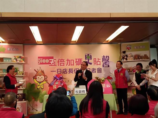 法务部长蔡清祥参加记者会（陈志贤摄）