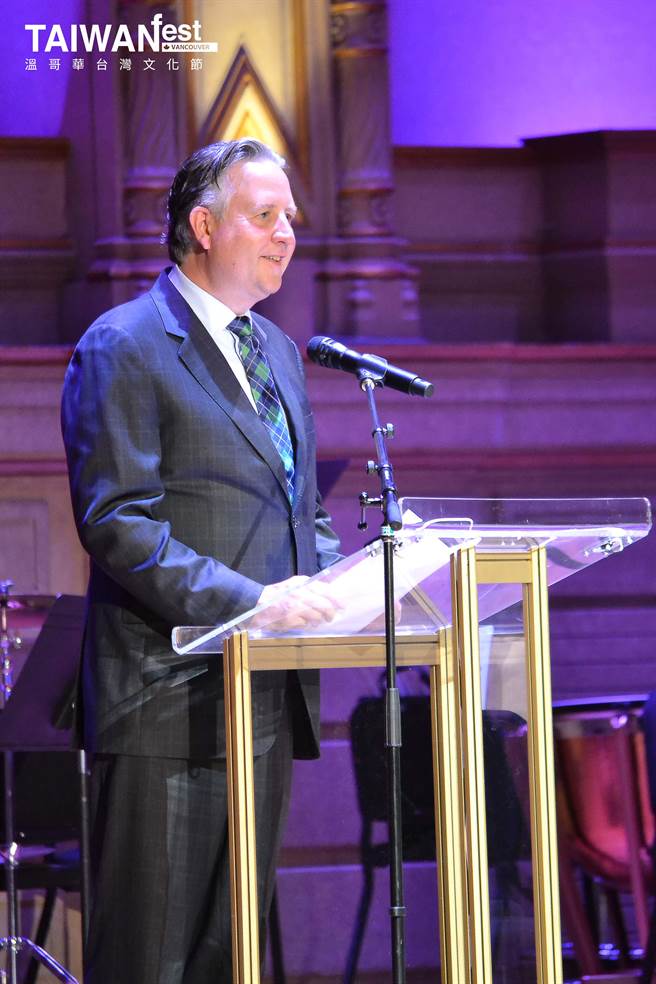 溫哥華市長參加今年台灣文化節現場照片。（加拿大亞裔活動協會提供）