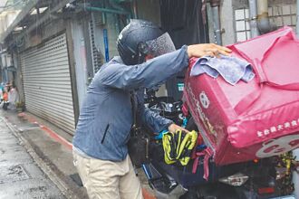 竹市專案稽查被開罰 外送員抗議遭歧視
