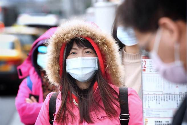 东北季风升级大陆冷气团，苗栗以北急冻，低温不到10度。（资料照）