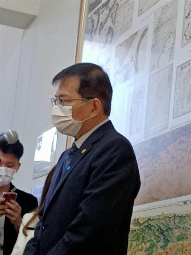 交通部長王國材。