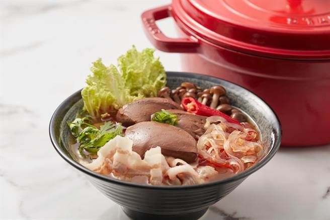 穆記緣「麻辣鴨血」精準掌握麻、辣比例，口感豐富。(圖/臺北網紅節提供)

