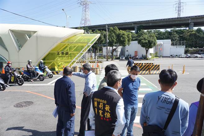 台中市沙鹿區台灣大道6段與正英路口死亡車禍頻傳。（王文吉攝）