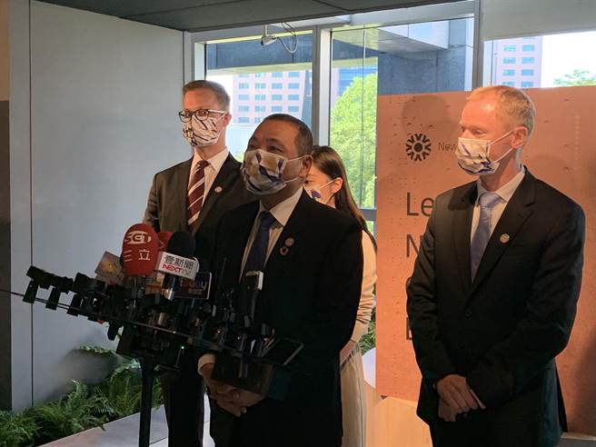 春节7＋7定案 侯友宜：订定政策要想周全不要一变再变。（叶德正摄）