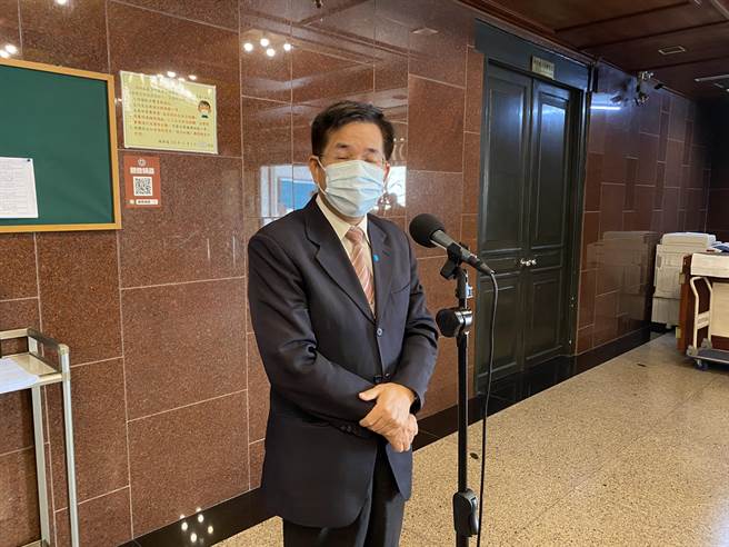 教育部长潘文忠今天提醒招联会，要改变升学考试级分计算方式必须非常慎重。（林志成摄）