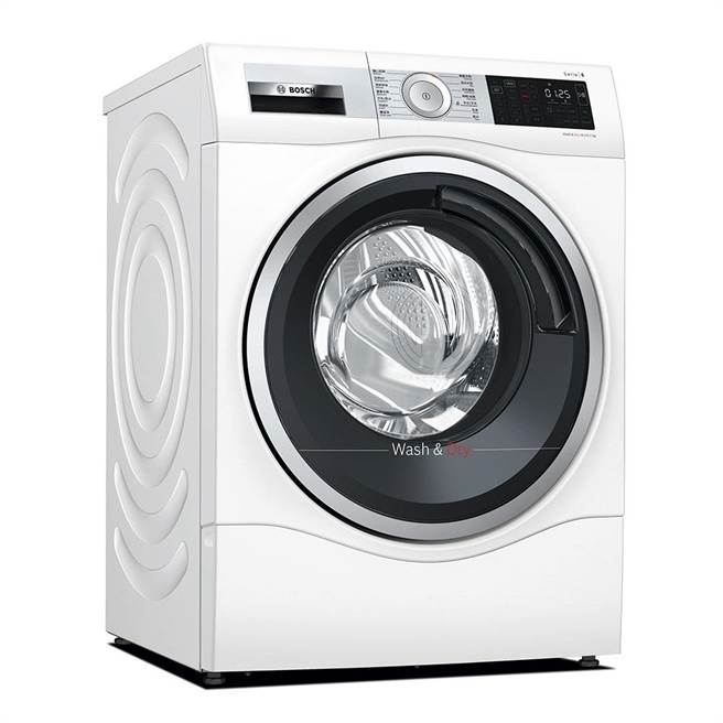 新光三越台南新天地五倍券獨家優惠，BOSCH智慧高效洗脫烘洗衣機，價值6萬2900元、特價5萬5900元。（新光三越提供）
