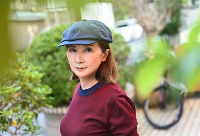 监制李烈今向各界宣布成立新公司，将继续为热爱的台湾影视产业投注心力。（牵猴子提供）