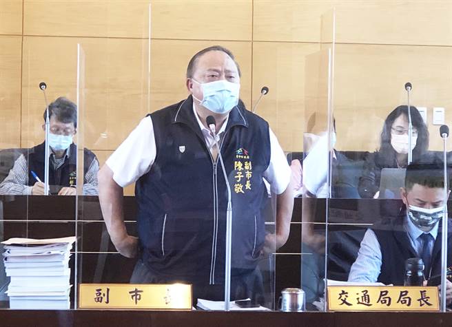 副市長陳子敬強調，市府會加強員警值勤的訓練。(陳世宗攝)