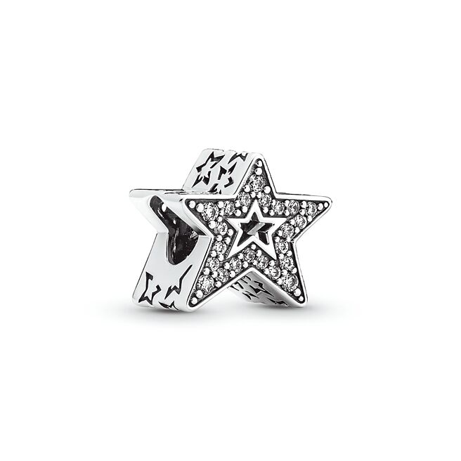 Pandora璀璨星形串饰，2080元。（Pandora提供）