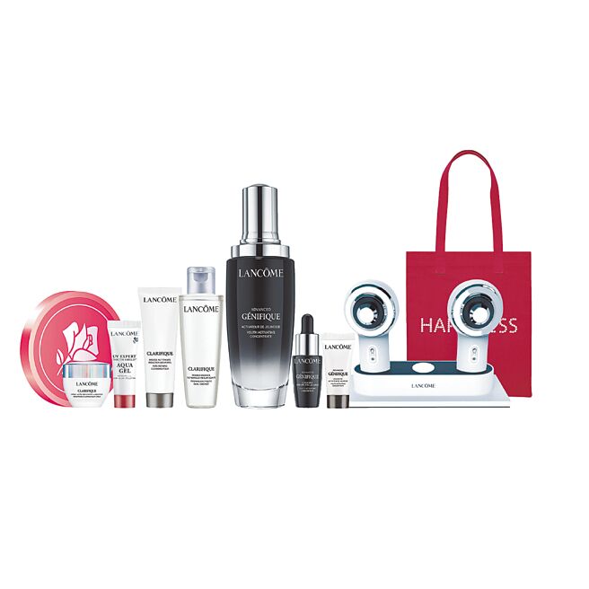 新光三越台北站前店振兴限定美丽加码，LANCOME超未来精华振兴加码组，价值1万6900元，特价4950元。（新光三越提供）