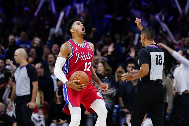 托必亚斯哈里斯宣告从新冠肺炎病情痊癒復出，七六人仍吞3连败。(美联社)