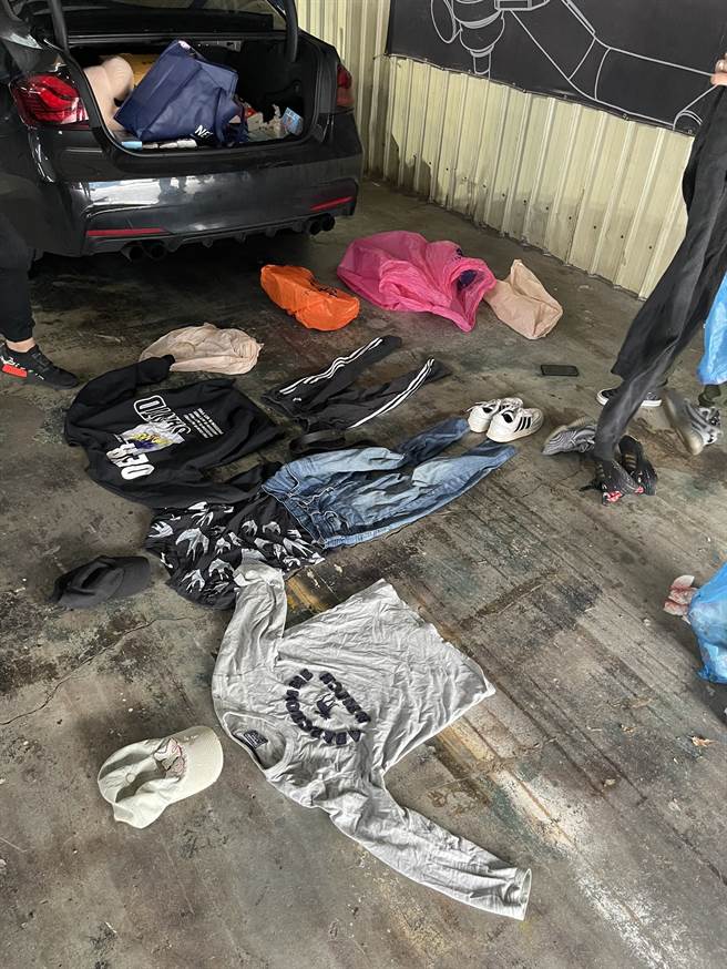 中和昨深夜发生千万抢案，警方下午侦破逮3嫌，另外还有3人在逃，据了解是地下匯兑运钞手遭跟踪后喷辣椒水劫款。(戴志扬翻摄)