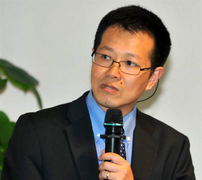 股王硅力-KY衝破5000元大关，董事长陈伟的身价也翻倍到363亿元。(资料照)