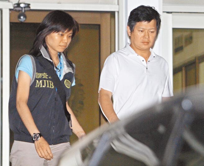 讚陈时中「好酒量」的心臟科医师陈识中，曾在2011年间涉贪遭检调查办。（本报资料照片）